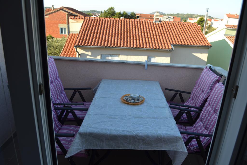 Apartment Mia Vodice Buitenkant foto